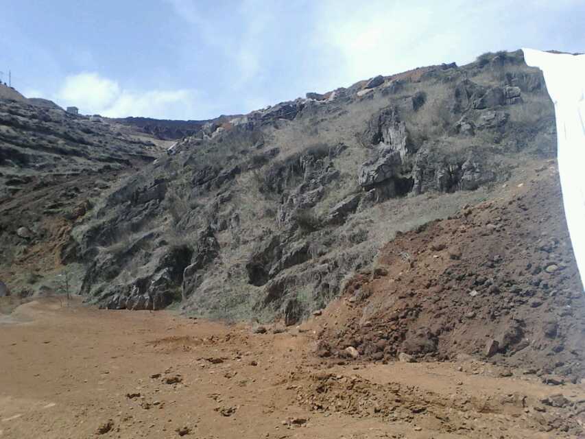 壩坡防浪護坡土工膜施工過程 土工膜價格貴嗎?